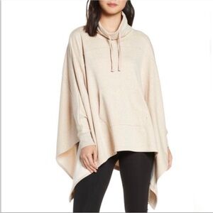 UGG Fleece Charlynne Women's Oatmeal Poncho Sweatshirt